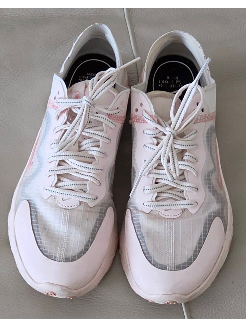 Nike Renew Lucent Women's Sneakers Size 8 Light Pink and White